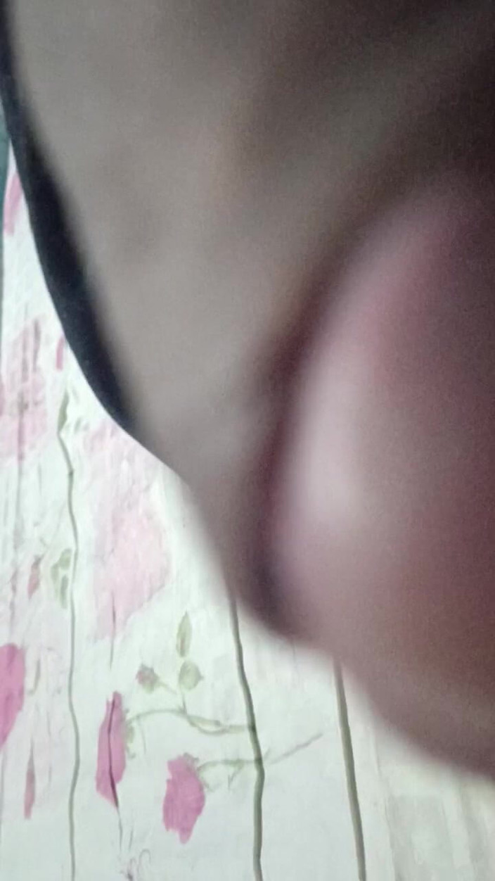 AdmHell: Minhas mãos estão cansadas de tremer meu pau grande