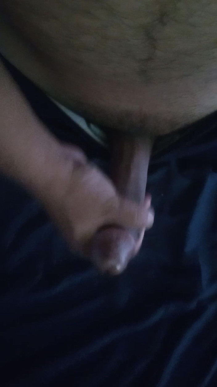 Giarlem slv: Qualcuno vuole succhiare il mio cazzo?