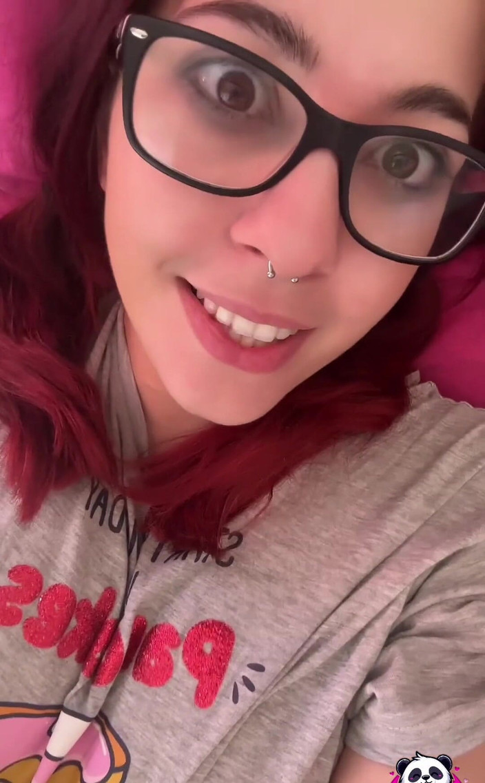 Radio Porno Panda: 早上好，实际上我最终没有打包，我们出去了，我忘了发布视频，但你也爱我