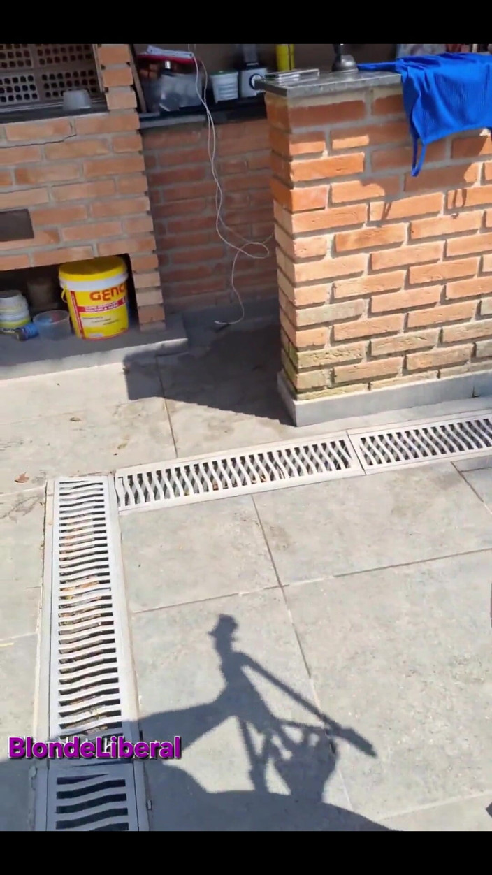 BlondeLiberal: At My Friend's House, Tidying up the Pool Area, Chatting...