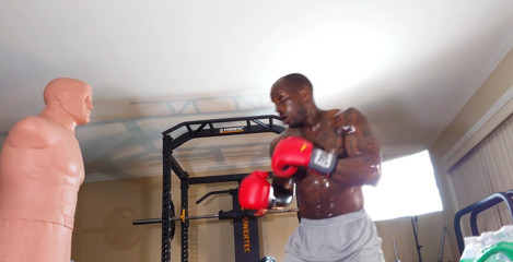 Hallelujah Johnson: A estabilizar o treino de boxe é a capacidade dos corpos...