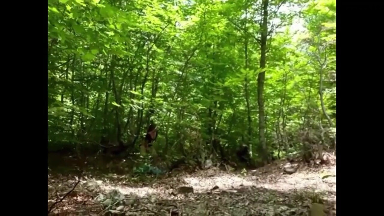 Wet Sex: PeeSex outdoor to the woods.