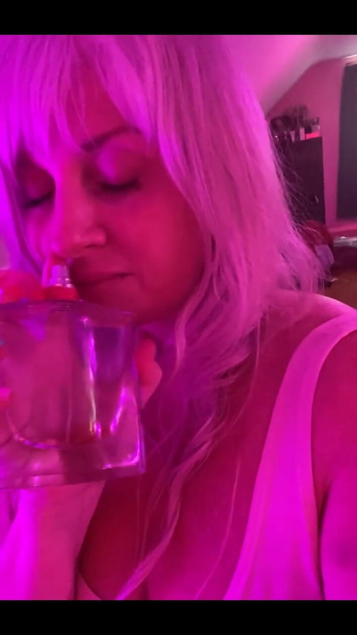 PaintedRose: Rival Twinsters Merakam Di Sebalik Tabir, Ditubuhkan Adegan 1 Ia Akan...