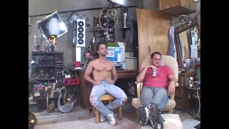 Full Movie XXX: Kẻ bú cu kinh tởm