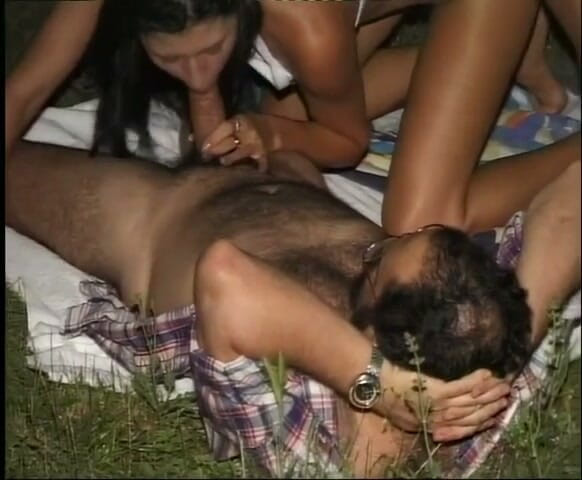 Double Penetration Party: เรื่องราวของเพื่อน 3 คนที่ไปเที่ยวพักผ่อน...จากกลางวันสู่กลางคืน มีเซ็กส์กันตลอดเวลา