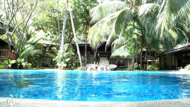 Melena Tara: Pancutan mani dan orgasme yang bagus pada tropika