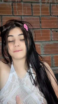 Famosa Tiktoker Muestra Sus Grandes Tetas