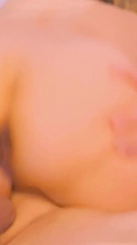 Dick in Mouth Dildo v kundičce Cum Inside zblízka