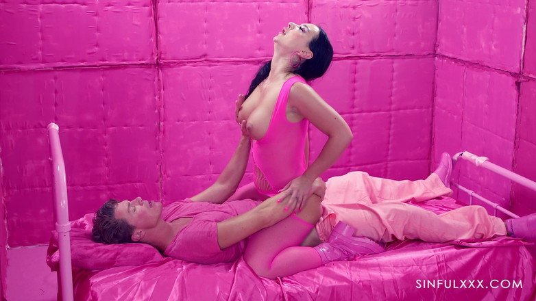 Sinfulxxx: 罪の色 - ピンク - Sinfulxxx