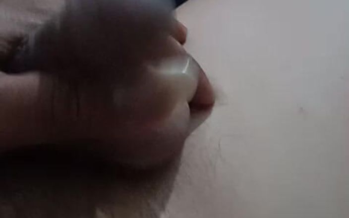 Geex33: Masturbação em casa