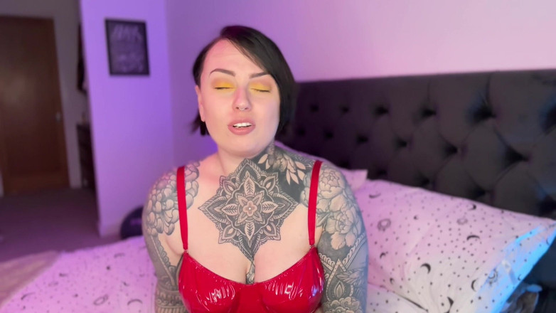 Miss Valentina: Cuckold atau Single