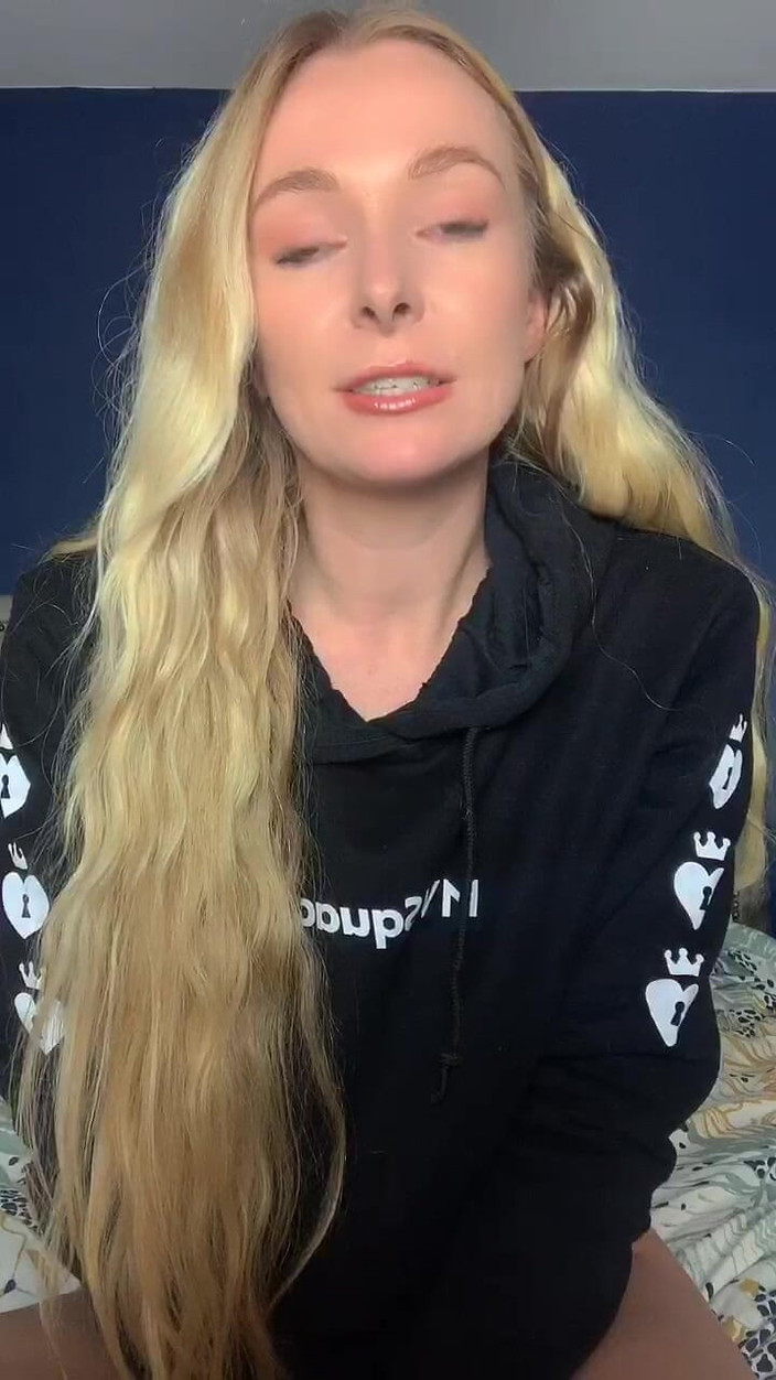 Brea Rose: Cuma video aneh dariku untukmu:*