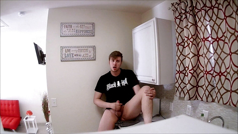 Hvnter: 吃我自己的精液