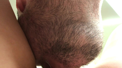 Anna Shpilman: ¡Gotcha! la esposa espió a su marido mientras él se masturbaba...