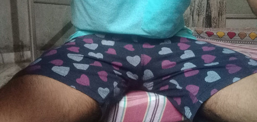 sexy_series: ハンサムな男は素晴らしい感じを持っていました勃起した陰茎コックホットセクシーな男の子