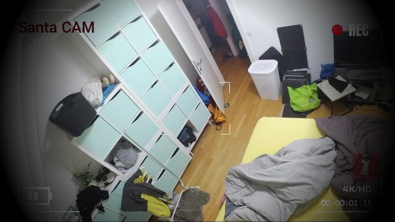 Hersecretlover: Vợ Claus lừa dối ông già Noel với yêu tinh của...