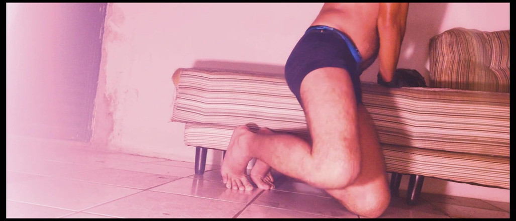 Stink HairyMale: ミュージックビデオ 秘密のマスカラド