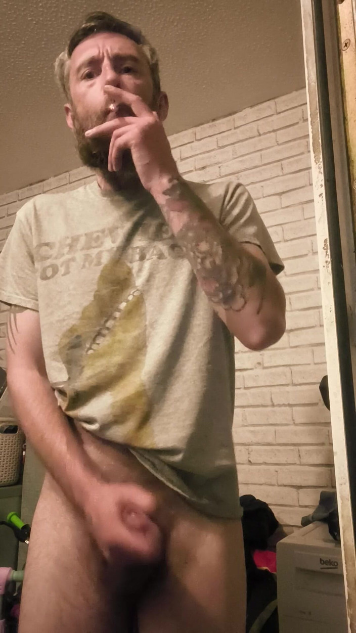 Smoking stoker: Smoking Fetish Wank