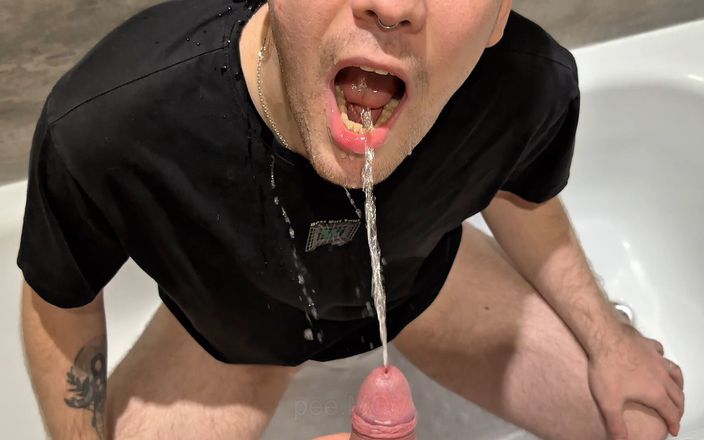 Arg Boys: (4k) la pioggia dorata si trasforma in una sborrata facciale...
