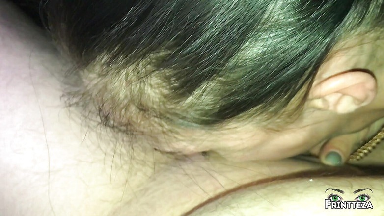 Frintteza: 차에서 딥쓰롯과 섹스하는 마른 우크라이나 소녀