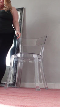 Giantess Hide and Seek
