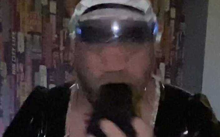 Analzebutt aka the evil lord of ass: Sissy städerska extrem anal lek