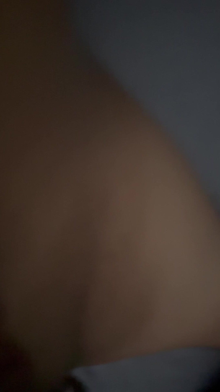 Phnom Penh: Eenzame Aziatische man met interessante activiteiten