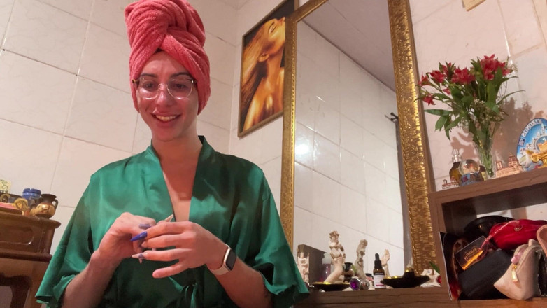 Paloma Veiga: Ies din dușul fierbinte foarte excitată și cu o pulă tare