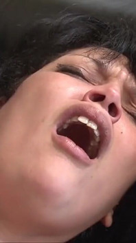 Chubby Arab slut gets sodomized and fisted in threeway