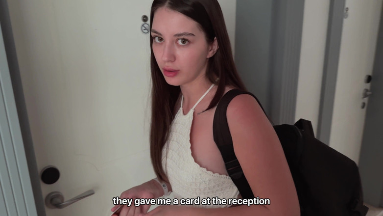 Sugary Kitty: Ne dis pas à ma copine que j’éjacule accidentellement à l’intérieur d’un...