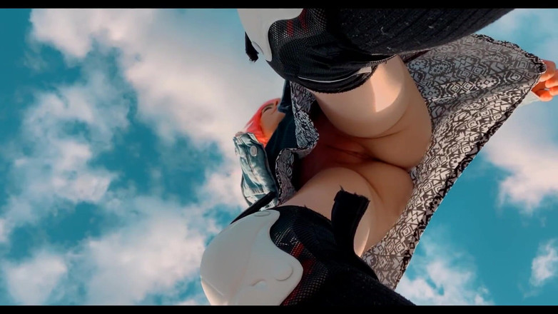 Dirty slut 666: 如果你是我的长板，你会喜欢我裙子下阴户的样子