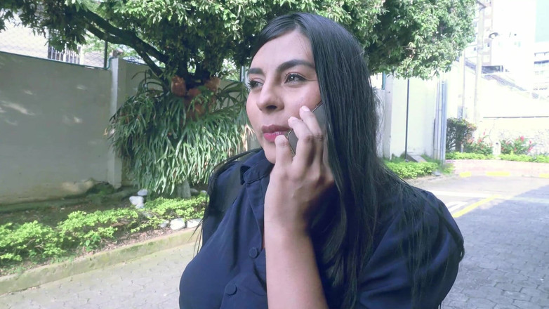 MelaniRincon: Rakan sekelas kolej datang ke bilik saya untuk membuat kerja...