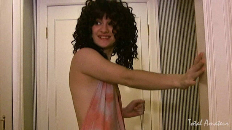Bigsexy Films: Heidi Robbins - Groupie Fucked, Facialed