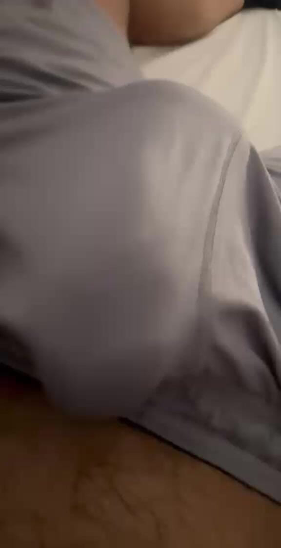 Xlarabfr: Big Arab Bulge