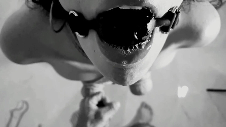 Bdsmlovers91: 子空间：第 3/3 部分子训练 - 射在她被绑住的奶子上，嘴里有球塞