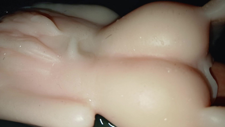 LunaDesire: LunaDesire, una moglie minuta, vuole davvero il pene gigante del...