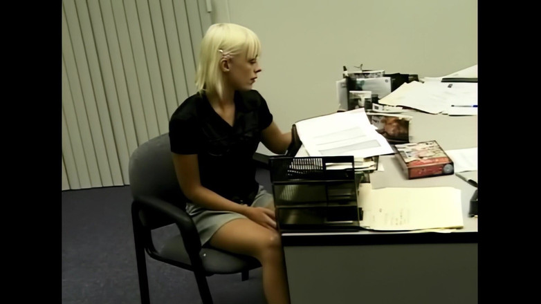 Bewitched!: Layla Jade: Blond, Jung, Hart Gefickt