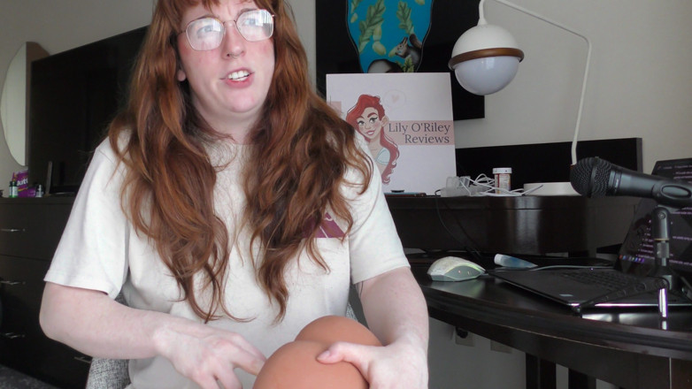 Lily O'Riley: NSFW Review of the BBW Sex Doll From Goyha