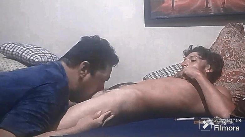 Tetto Michel: Гетеро мого сусіда знову навідується до мене