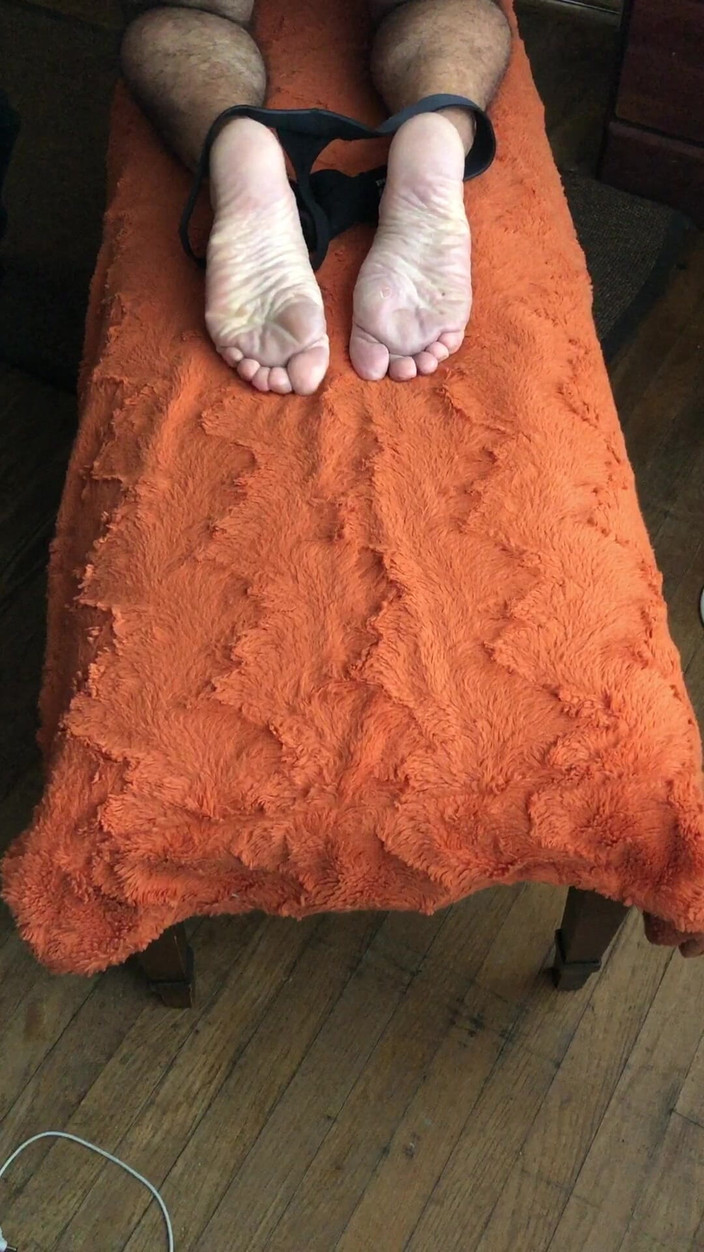 OhTrevor: Ohtrevor hete harige stiefvader wordt wakker met Bolero