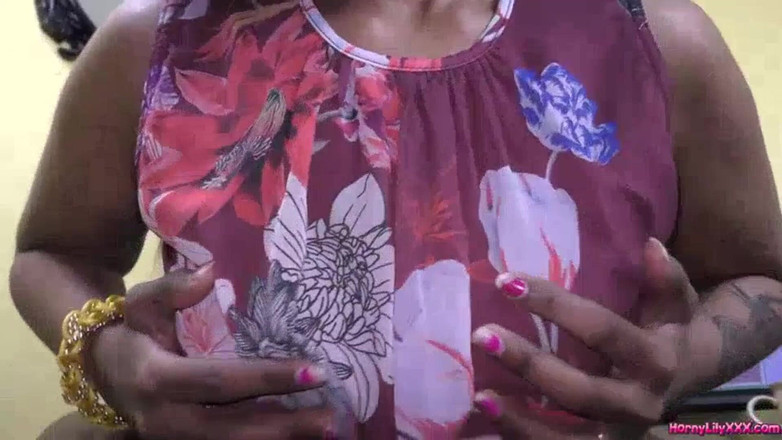 Sexy Lily: Profesora de matrícula india cachonda seduciendo a su estudiante con...