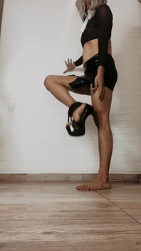 Remove Heels, Spread Toes Stomp on Mesmelly Feet