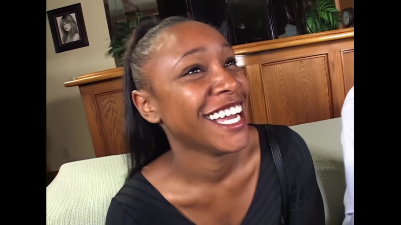 The Dark Side X: Чорна повія кричить на чорному монструозний член