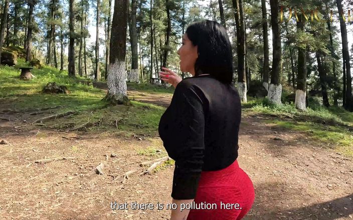 DaniClark: Je baise ma copine dans les bois