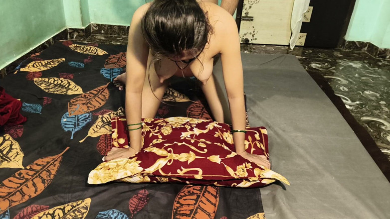 yongboy1: Ragazza del college a pecorina orgasam video completo oyo hotel...