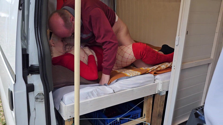 UserBitch1: Mon premier client de la prostitution de rue
