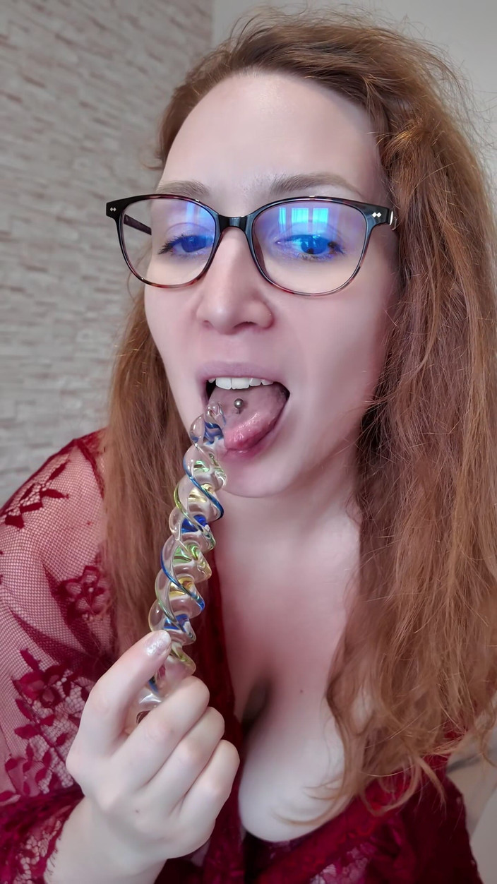 Redandreamoon: Adventsutmaning 25/4 Ny leksak