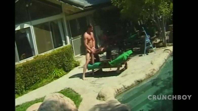 Bitch Girl Video: Dvojitá penetrace anál a kundička s přáteli s creampie konec