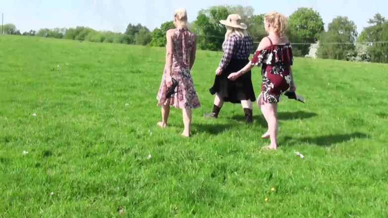 Dirty Doctors Clips - Mature British Lesbians: Farmer Selena's Toll