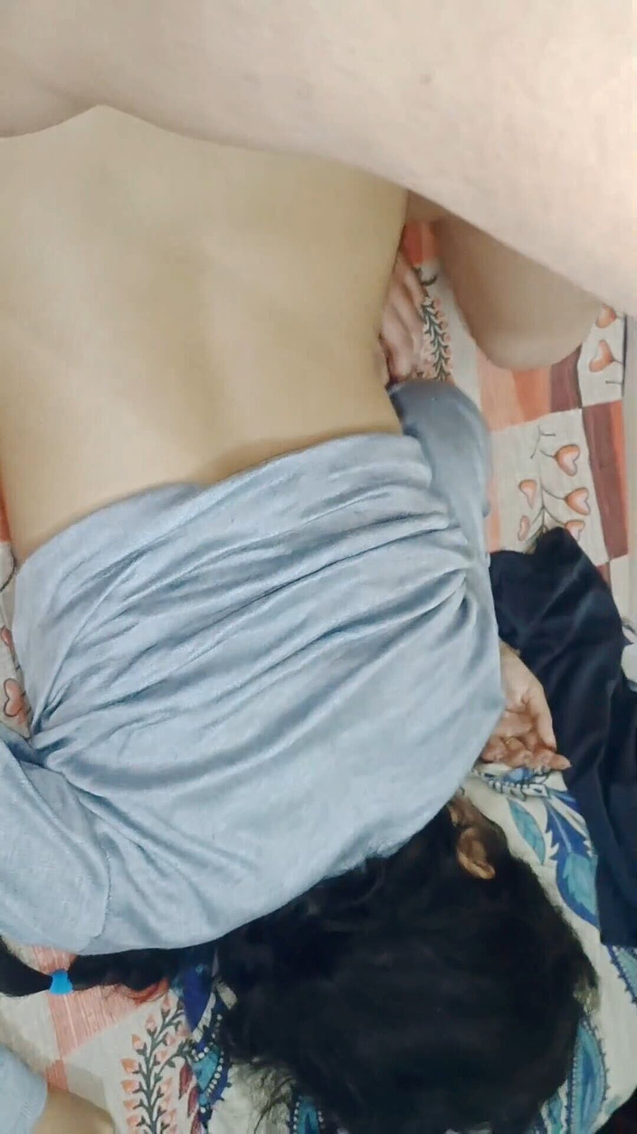 Bplove: Primo piano amico di mezzanotte che scopa mia moglie bollente